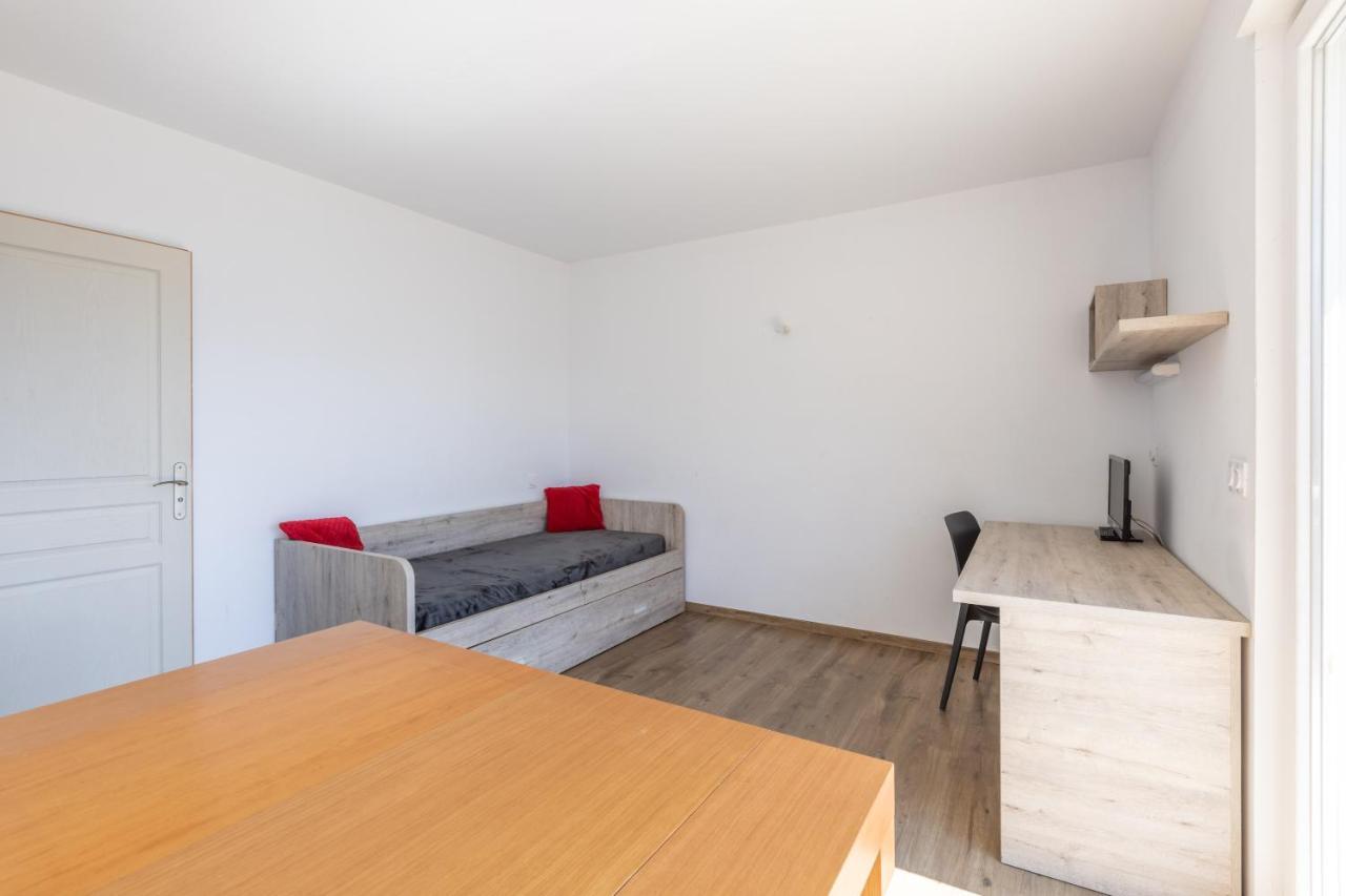 Aparthotel Panoramic Campus à Font-Romeu-Odeillo-Via Extérieur photo
